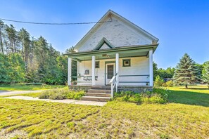 Exterior - Petoskey Schoolhouse in Countryside Setting! (Petoskey)