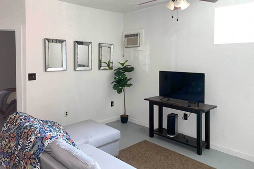 Restful Kanab Apartment, Near Trails & Parks!