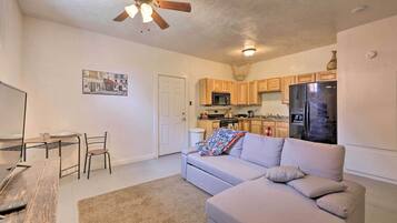 Apartment (1 Bedroom) | Interior