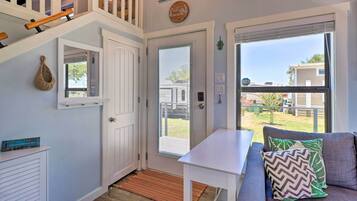 House (1 Bedroom) | Interior