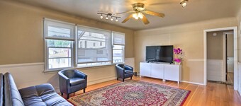 \sun-dappled Retreat: Walk to Restaurants!