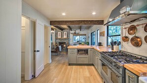 Nhà (4 Bedrooms) | Nội thất