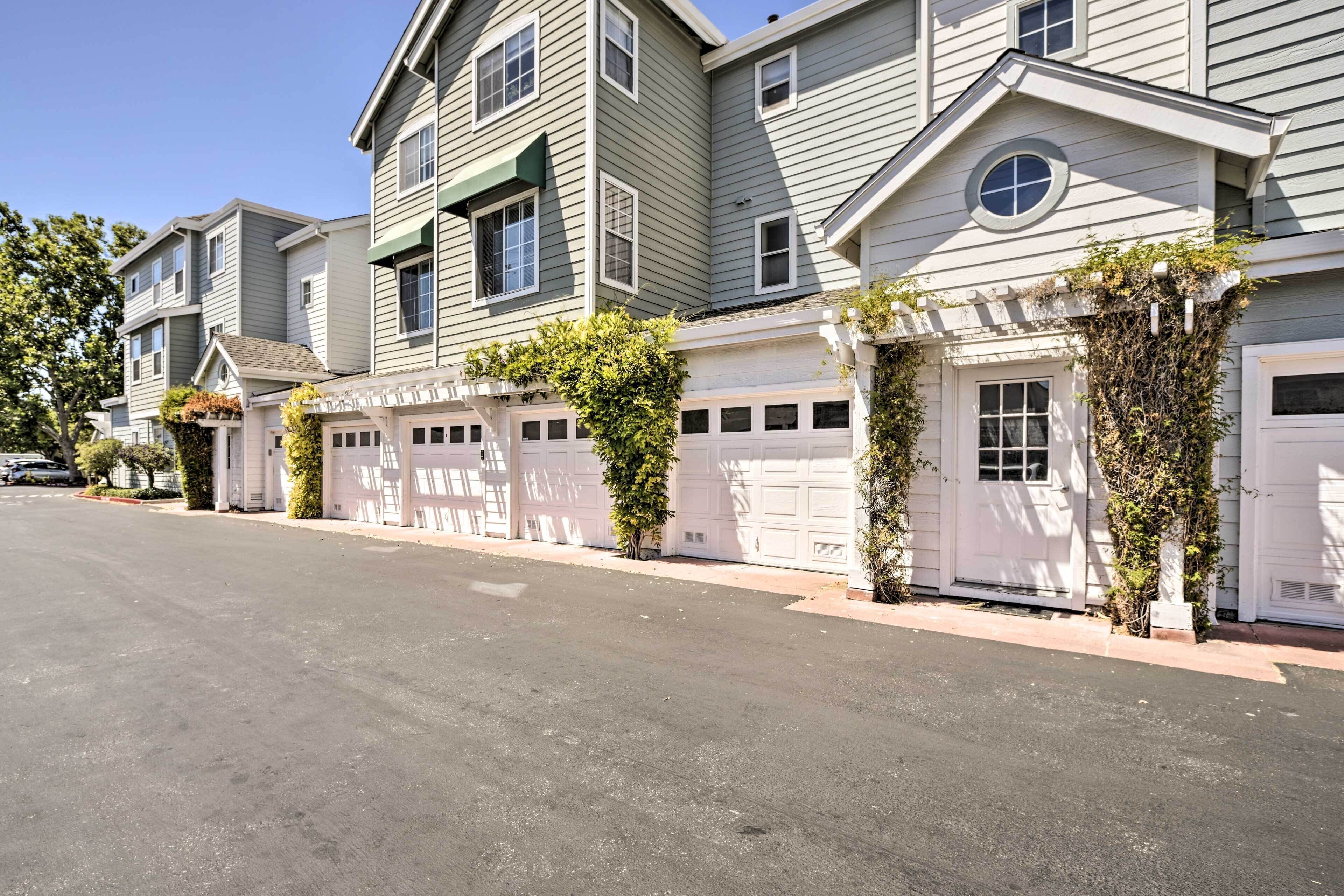 Apartment (1 Bedroom) | Interior