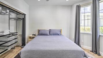 Apartment (1 Bedroom) | Interior