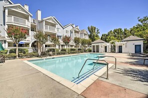 Apartment (1 Bedroom) | Interior - Bright Sunnyvale Condo w/ Community Pool! (Sunnyvale)