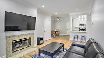 Apartment (1 Bedroom) | Interior