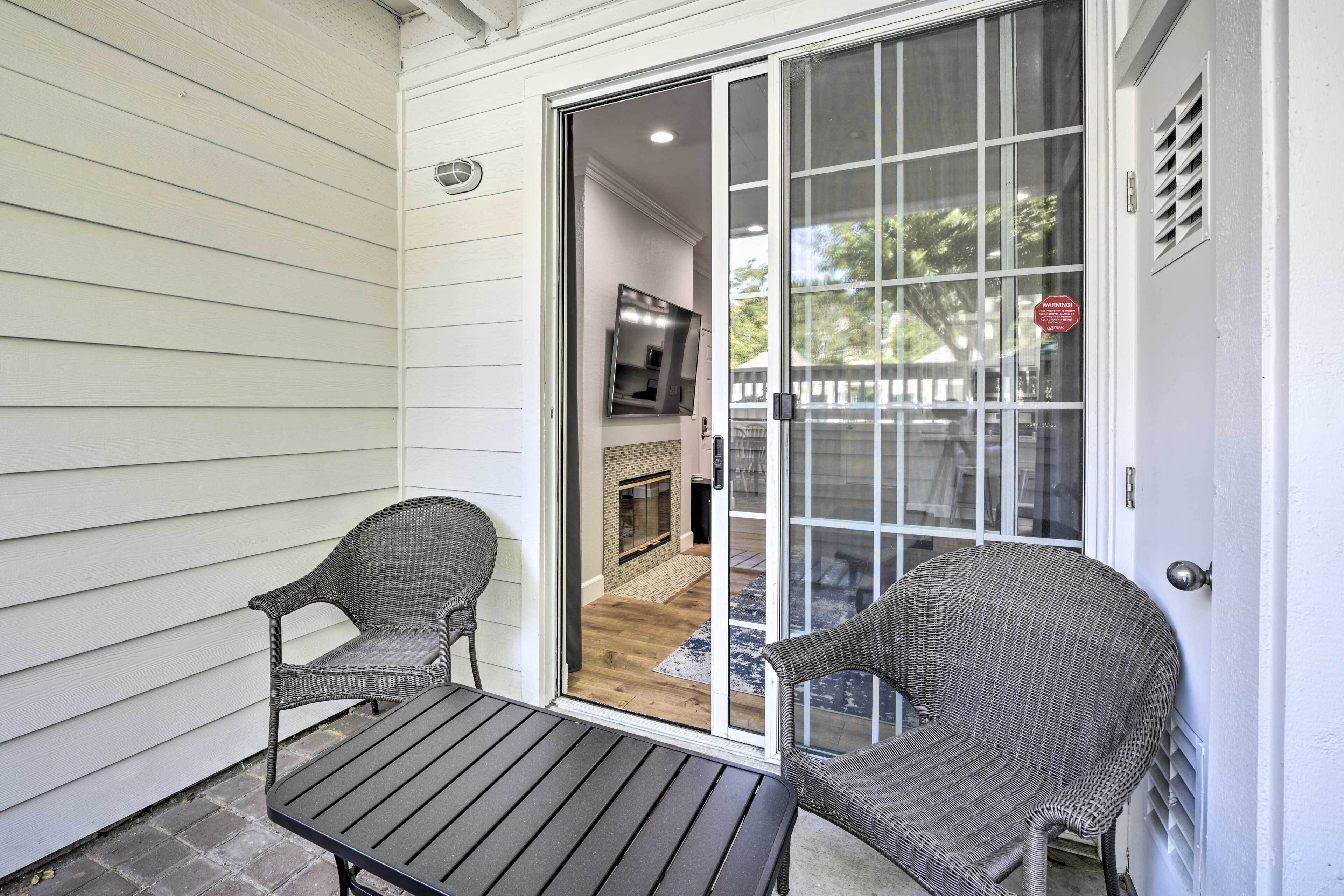 Apartment (1 Bedroom) | Interior