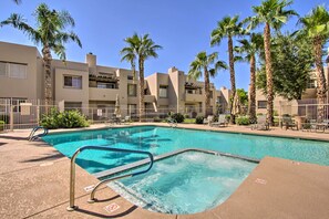 Interior - Modern Scottsdale Condo ~ 10 Mi to Old Town! (Scottsdale)