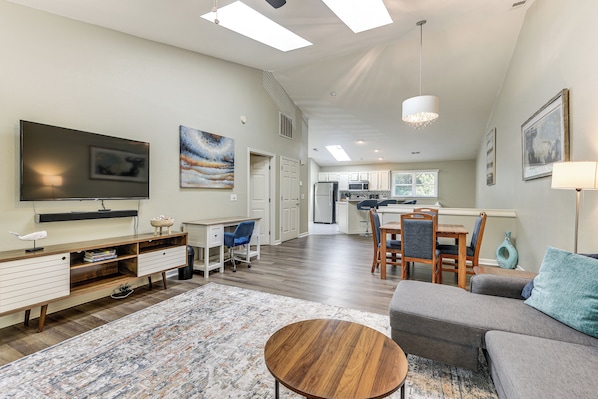 Apartment (1 Bedroom) | Interior