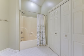 Apartment (1 Bedroom) | Interior - Resort Condo ~ 2 Mi to Sunset Beach Seashore! (Sunset Beach)