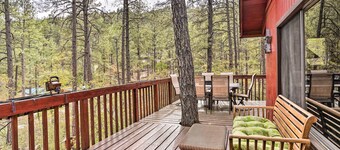 Peaceful Cabin w/ Deck & Grill: 1 Mi to Crown King