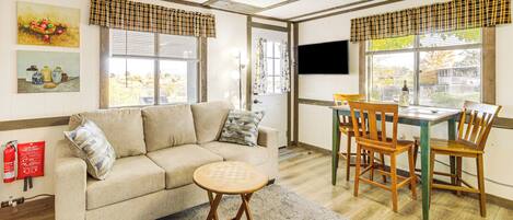 Apartment (1 Bedroom) | Front of property