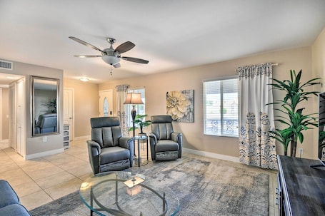 House (2 Bedrooms) | Interior