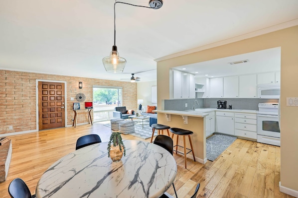 Apartment (3 Bedrooms) | Interior