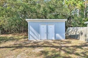 House (2 Bedrooms) | Interior - Duplex Unit < 2 Mi to Fishing & Beach Access (Oak Island)