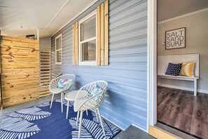 House (2 Bedrooms) | Interior - Duplex Unit < 2 Mi to Fishing & Beach Access (Oak Island)