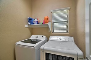 하우스 (4 Bedrooms) | 내부