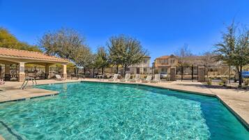 Casa (4 Bedrooms) | Vista frontal de la propiedad