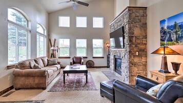 Apartment (3 Bedrooms) | Depan hartanah