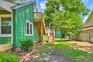 Apartment (0 Bedroom) | Interior - Fayetteville Apartment w/ Yard: Pets Welcome! (Fayetteville)