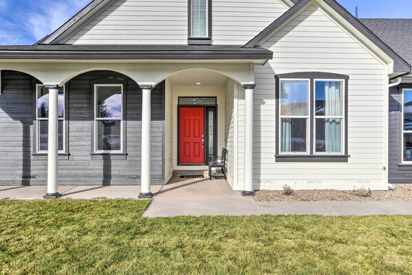 Apartment (1 Bedroom) | Interior