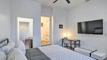 Apartment (1 Bedroom) | Interior