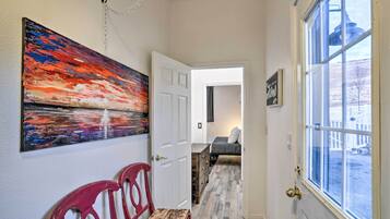 Apartment (1 Bedroom) | Interior