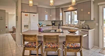 Chic Coos Bay Home w/ Pacific Ocean Views!