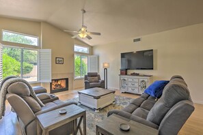 House (2 Bedrooms) | Interior - Saddlebrooke Home w/ Private Pool & Amenities (Saddlebrooke)