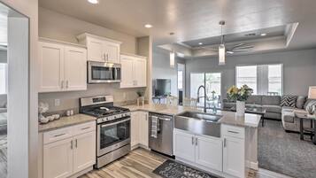 House (2 Bedrooms) | Front of property