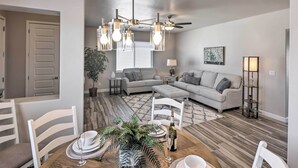 บ้านพัก (2 Bedrooms) | ภายใน