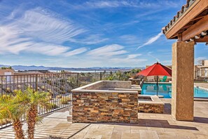 Interior - Luxe Retreat w/ Lake Havasu View & Pool! (Lake Havasu City)