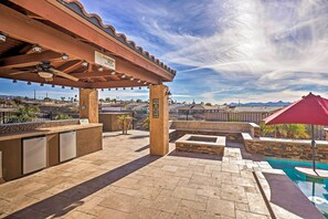 Interior - Luxe Retreat w/ Lake Havasu View & Pool! (Lake Havasu City)
