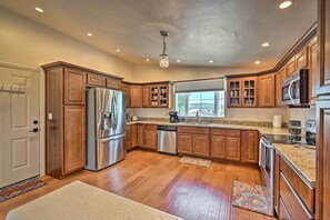 House (3 Bedrooms) | Interior - Arizona Room, Gas Grill: Charming Payson Home! (Payson)