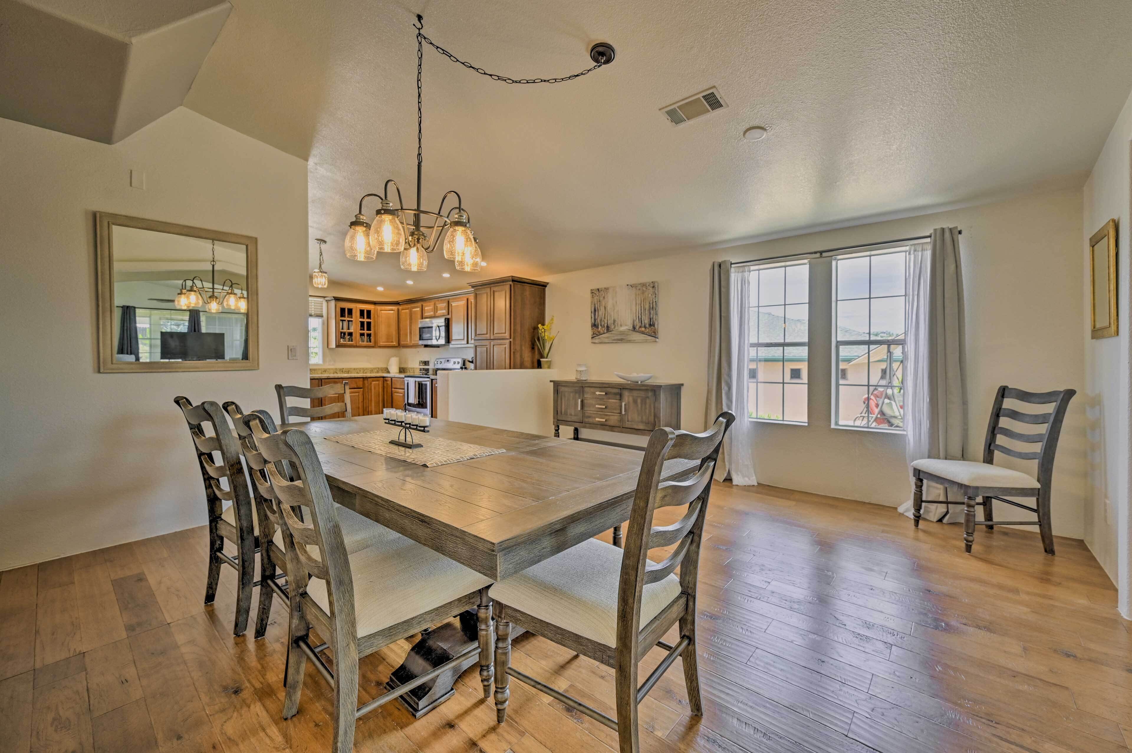 House (3 Bedrooms) | Interior