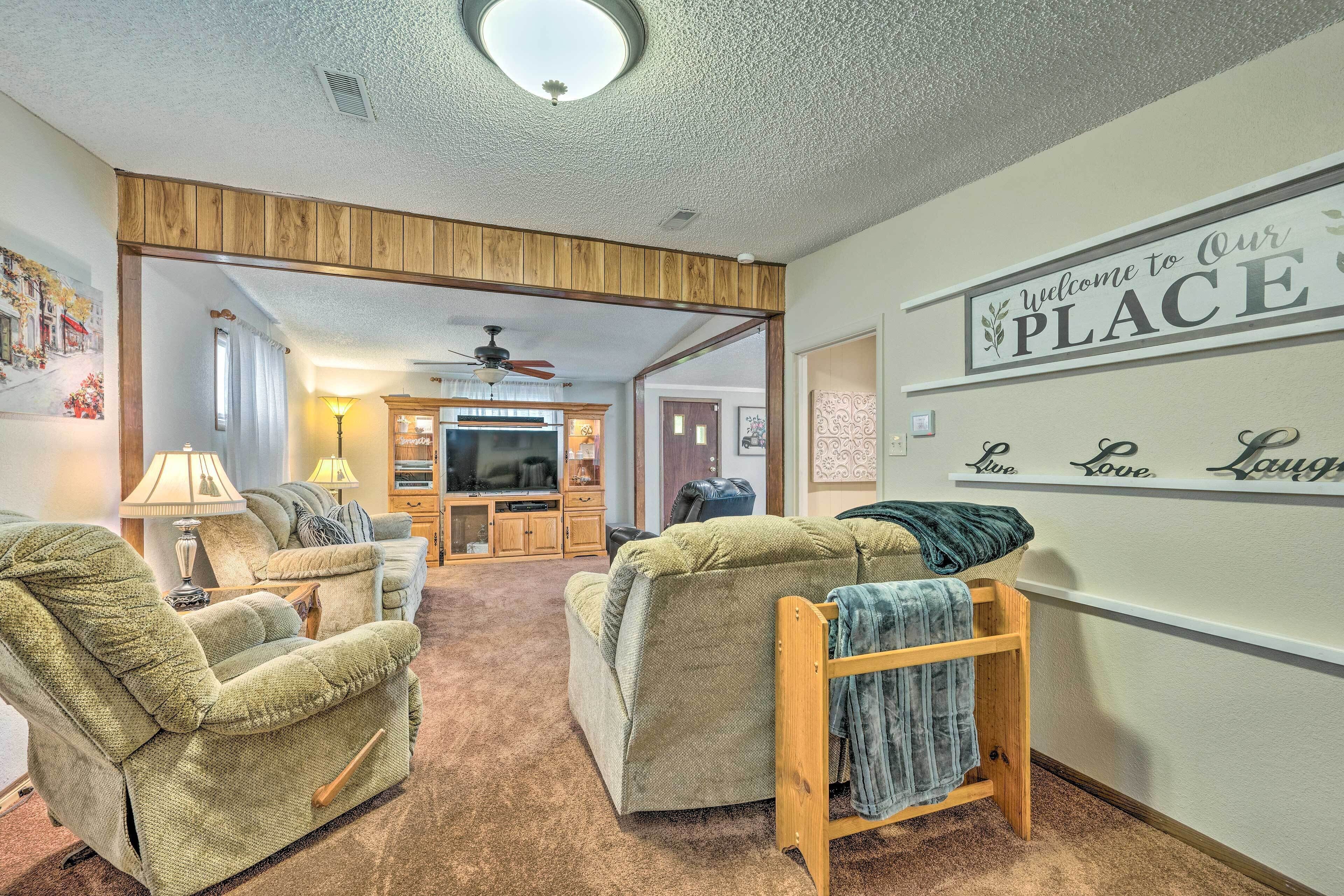 House (4 Bedrooms) | Interior