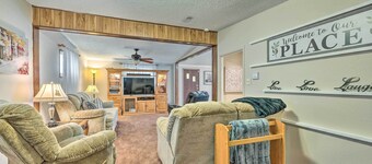 Caldwell House w/ Grill ~ 1 Mi to Downtown!