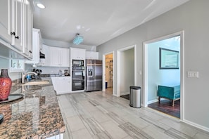 บ้านพัก (4 Bedrooms) | ภายใน