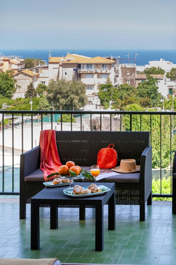 Apartment, Smoking | 2 bedrooms - Casa Maridea in Sorrento (Sorrento)