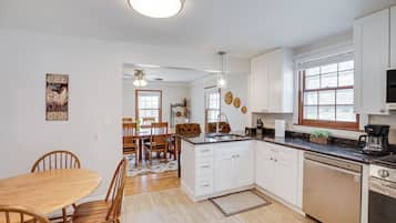 Maison (5 Bedrooms) | Intérieur