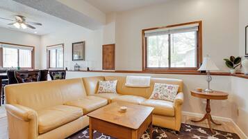 Maison (5 Bedrooms) | Intérieur