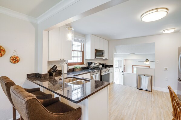 Interior - Spacious Minneapolis Home Rental: 8 Mi to Downtown (Richfield)