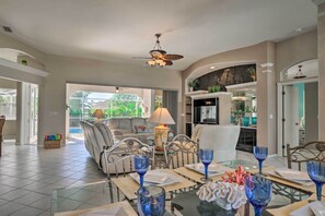 TV - 'villa Coral Mermaid' Getaway w/ Pool! (Cape Coral)
