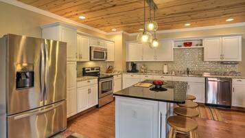 Cottage (2 Bedrooms) | Interior