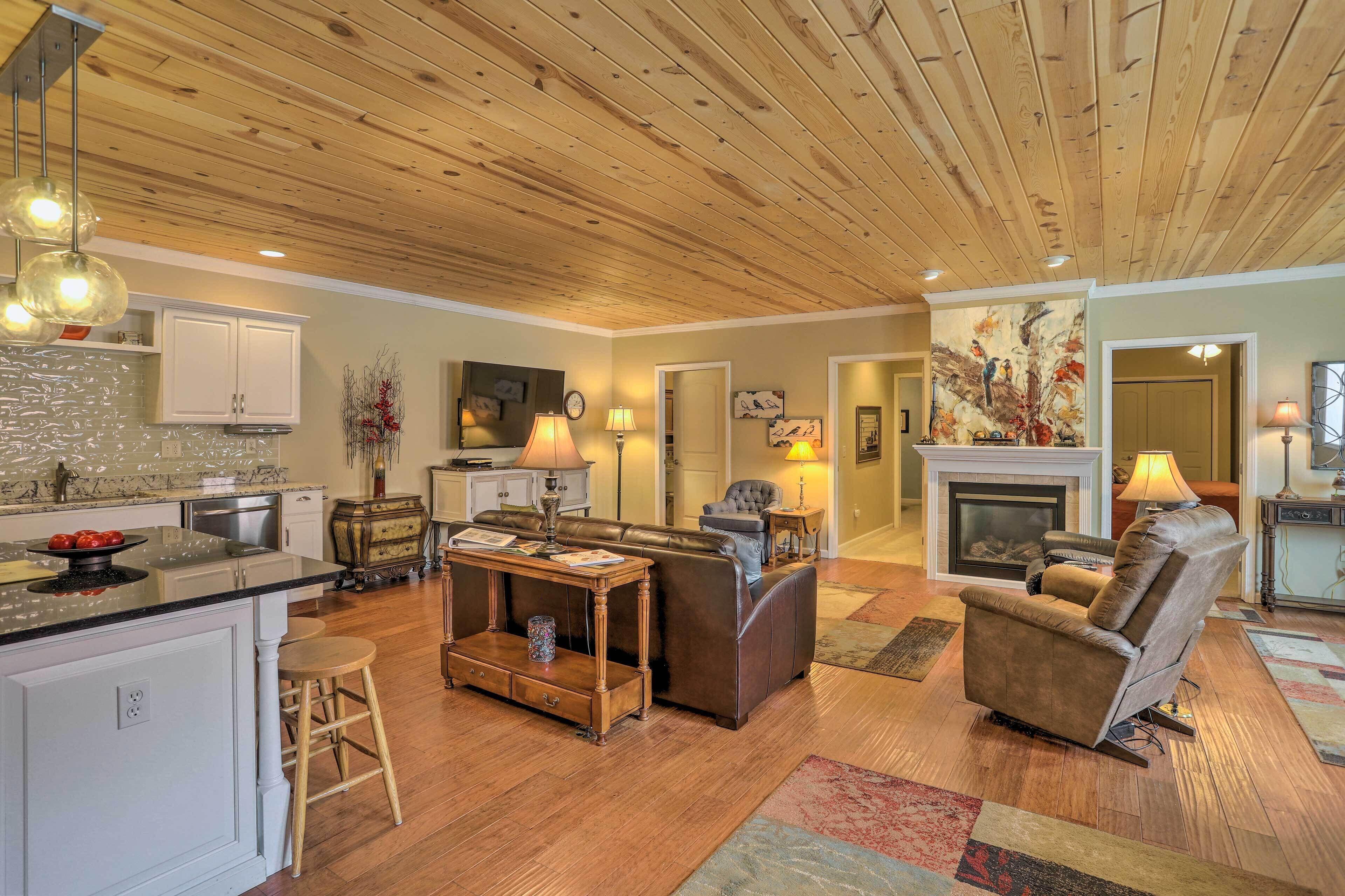 Cottage (2 Bedrooms) | Interior