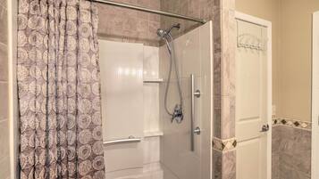 Cottage (2 Bedrooms) | Interior