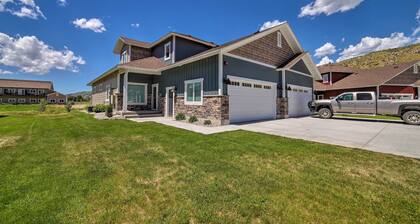 Modern Swan Valley Townhome w/ Walking Trails