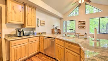 Hus (3 Bedrooms) | Innvendig