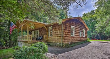 Near Hiking: Roaring Gap Retreat w/ Fire Pit!