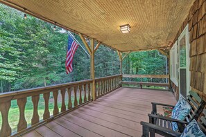 House (2 Bedrooms) | Interior - Near Hiking: Roaring Gap Retreat w/ Fire Pit! (Roaring Gap)